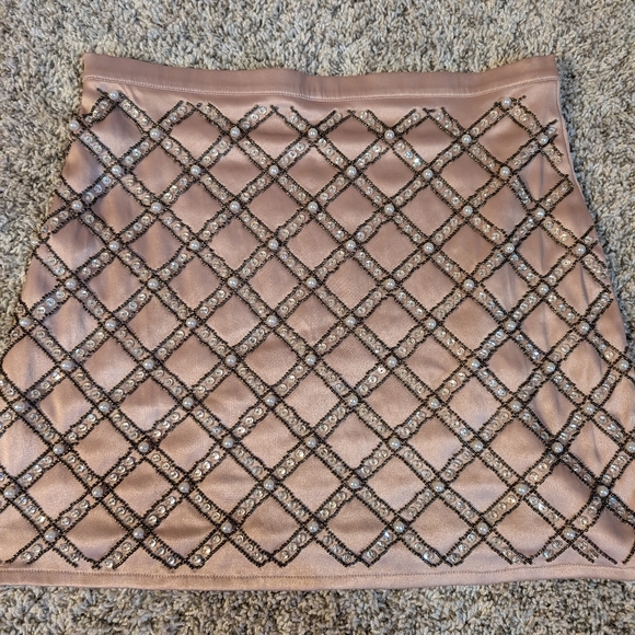 Most Beautiful Beaded Mini Skirt - Picture 8 of 10